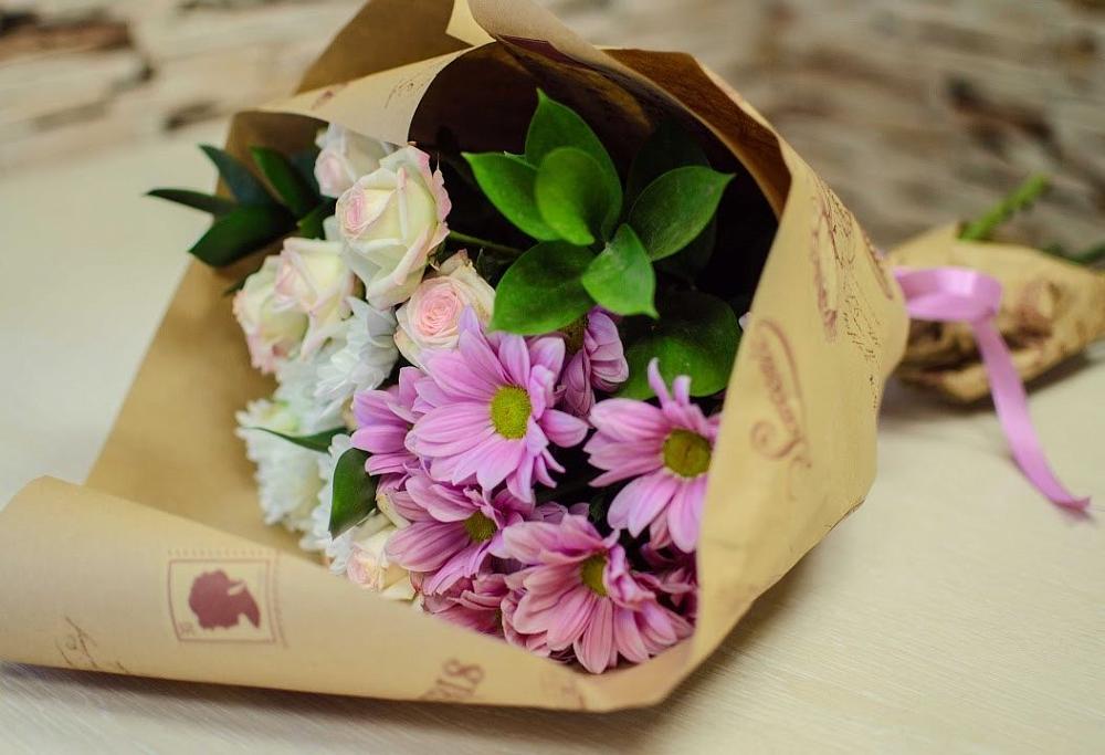 Букет цветов из: Розы и Хризантемы в Преградном