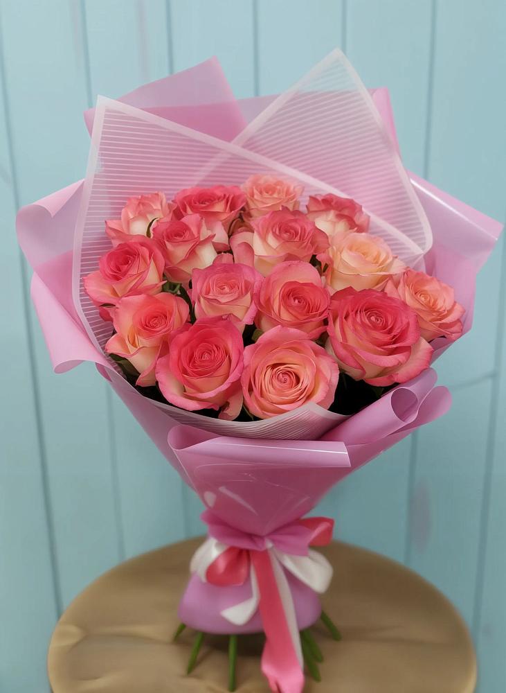 Букет 15 Розовых роз Равель в Преградном