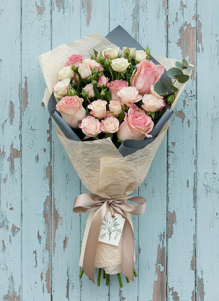 Букет цветов из: Розы в Преградном