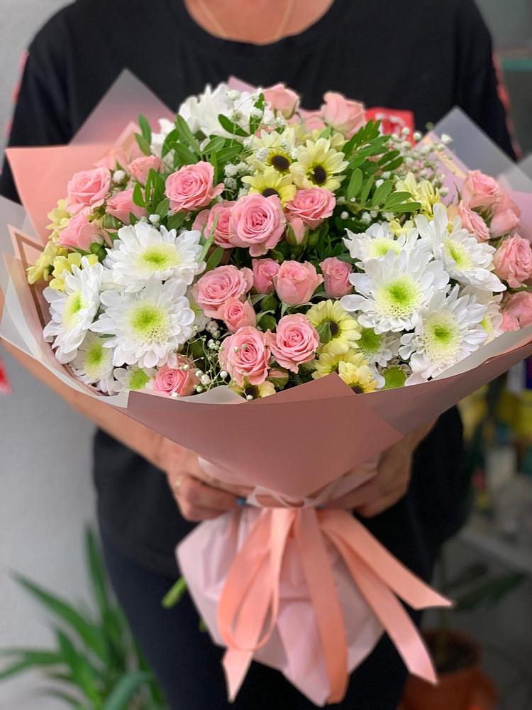 Букет цветов из: Розы и Хризантемы в Преградном