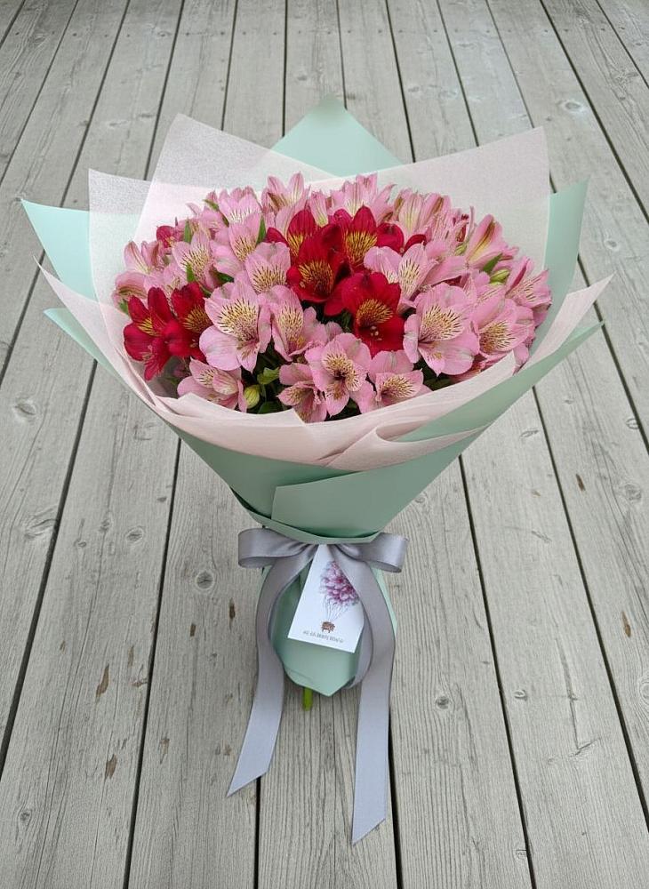 Букет цветов из: Альстромерии в Преградном