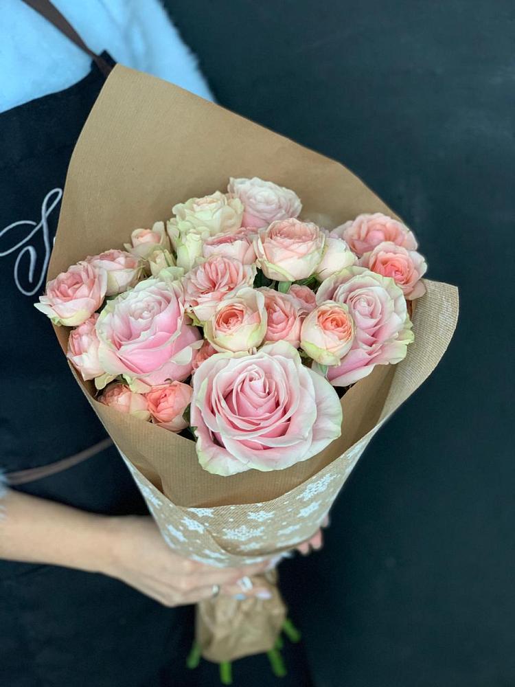 Букет цветов из: Хризантемы и Розы в Преградном