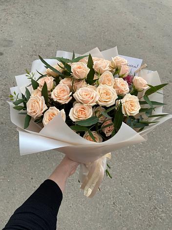 Букет Кремовые розы Латте в Преградном